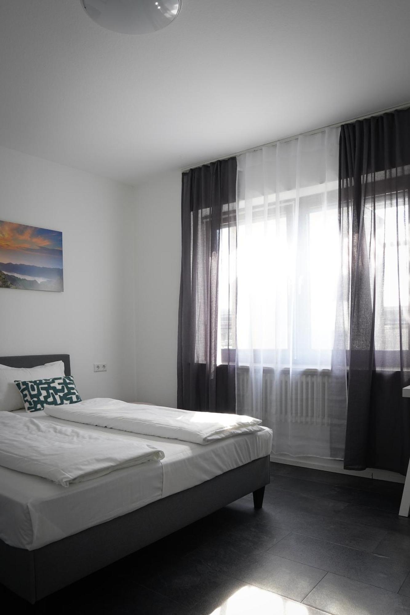 Space Aparthotel